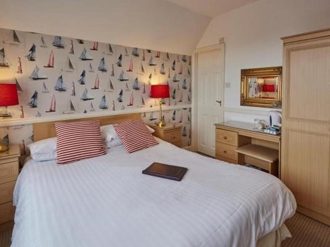 The Kensington Hotel Great Yarmouth Room photo